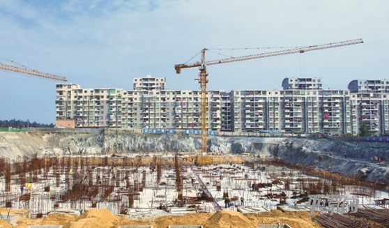 Commercial plaza being built in Pingtan