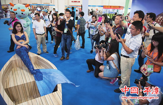 Pingtan makes noise at tourism fair