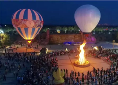 Pingtan balloons hover above Gansu
