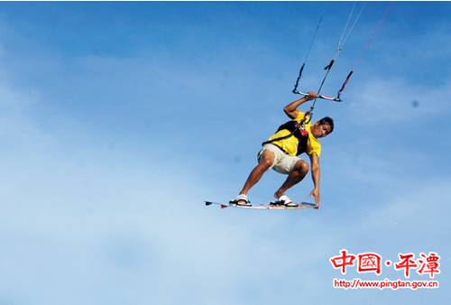 Pingtan kitesurfing players train for 2013 KTA