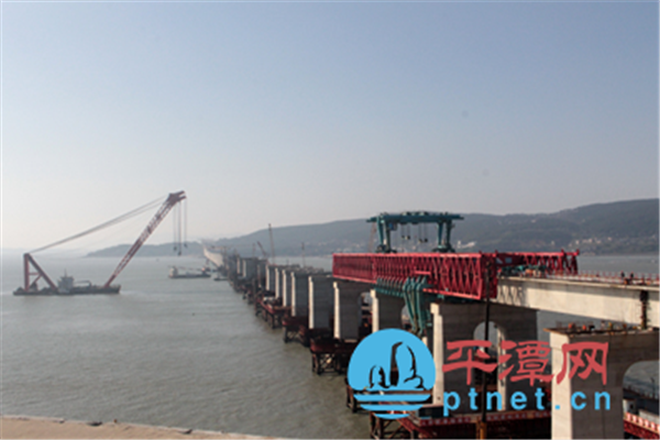 <P>Pingtan Haixia Rail-Road Bridge to open in 2019</P>
